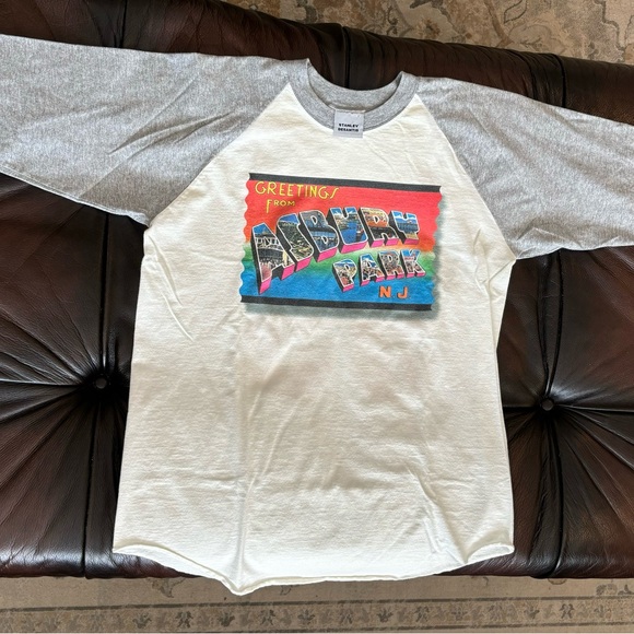 ✨VINTAGE BRUCE SPRINGSTEEN GREETINGS FROM ASBURY PARK 1999 STANLEY DESANTIS TEE - Picture 10 of 15